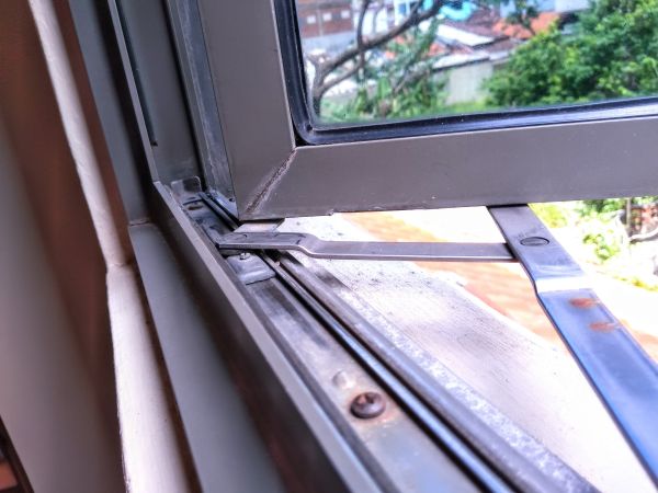 Hinged Window Replacement in Bartow